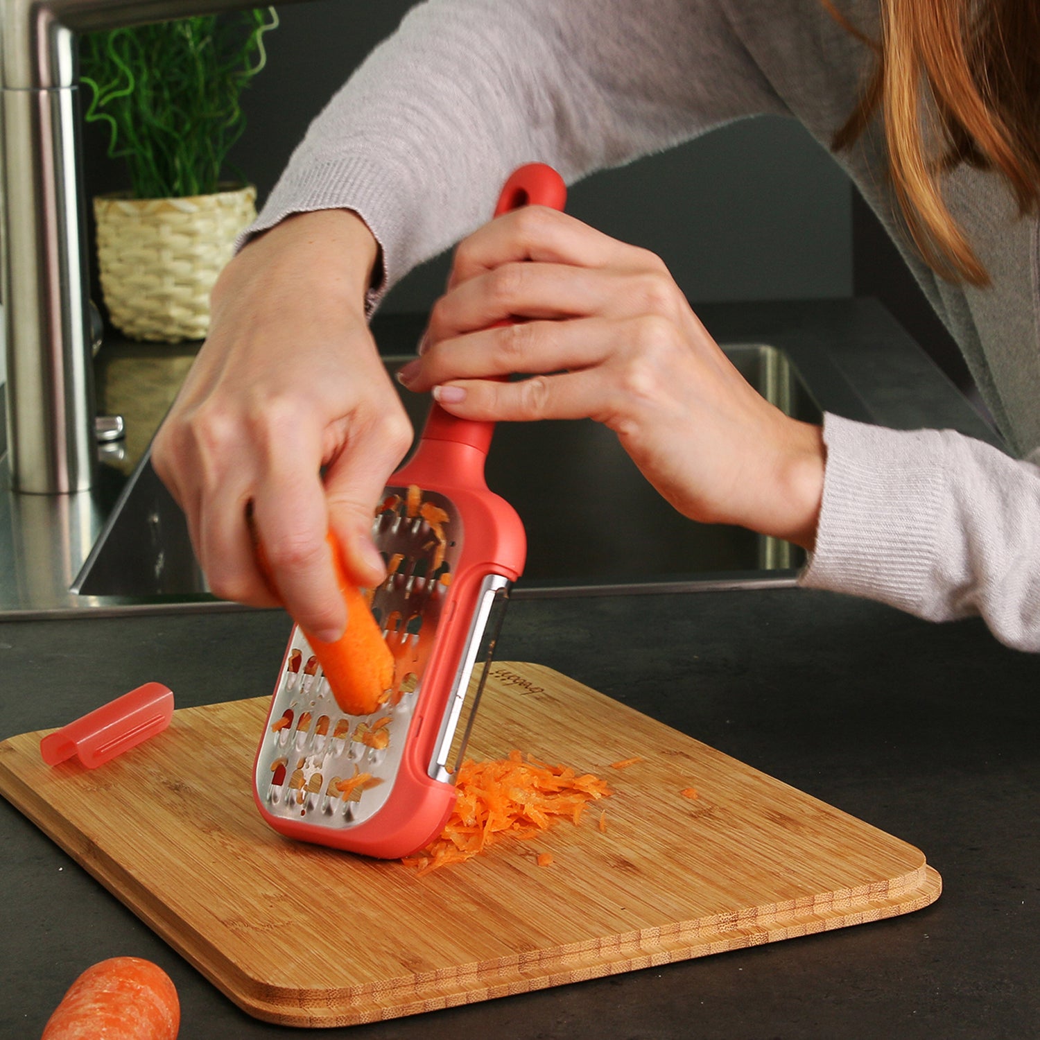 Peel + Grate – Peeler E Grattugia Con Lama In Acciaio Inox