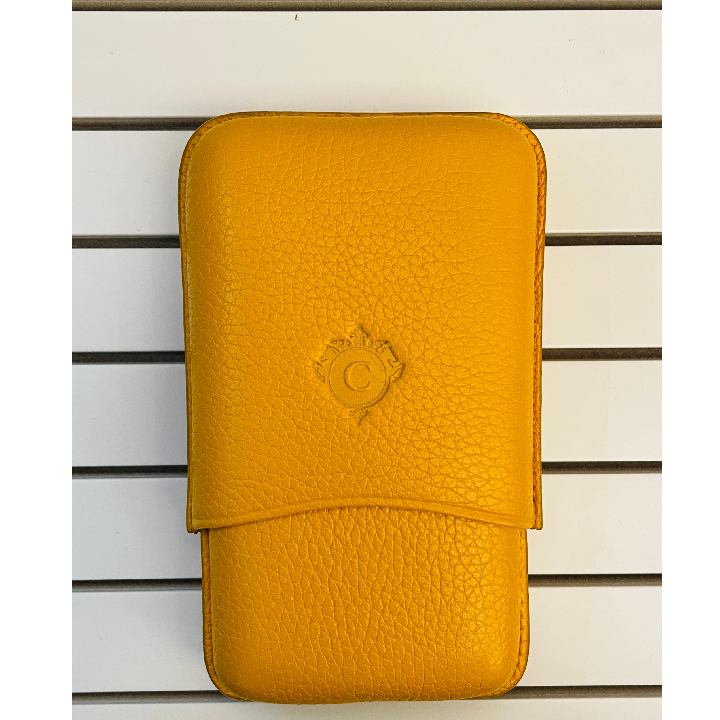 Portasigari umidificato in vitello martellato o saffiano Cartujano 3 pz giallo/verde - sigari toscani ammezzati