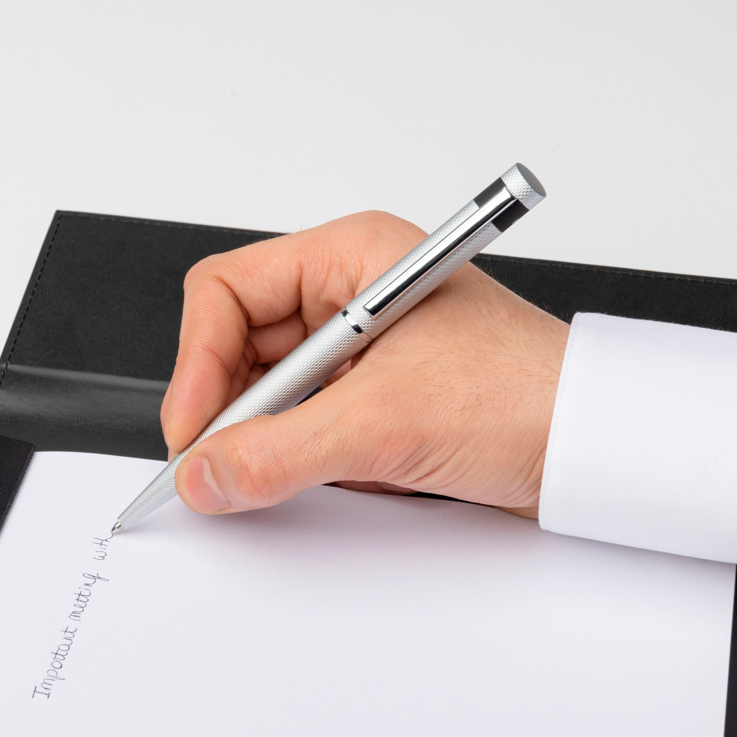 Penna a sfera Hugo Boss Loop Diamond Chrome